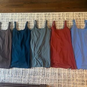 Old Navy Powersoft Bundle Dresses Medium Lined Shorts Bra Excellent Condition M